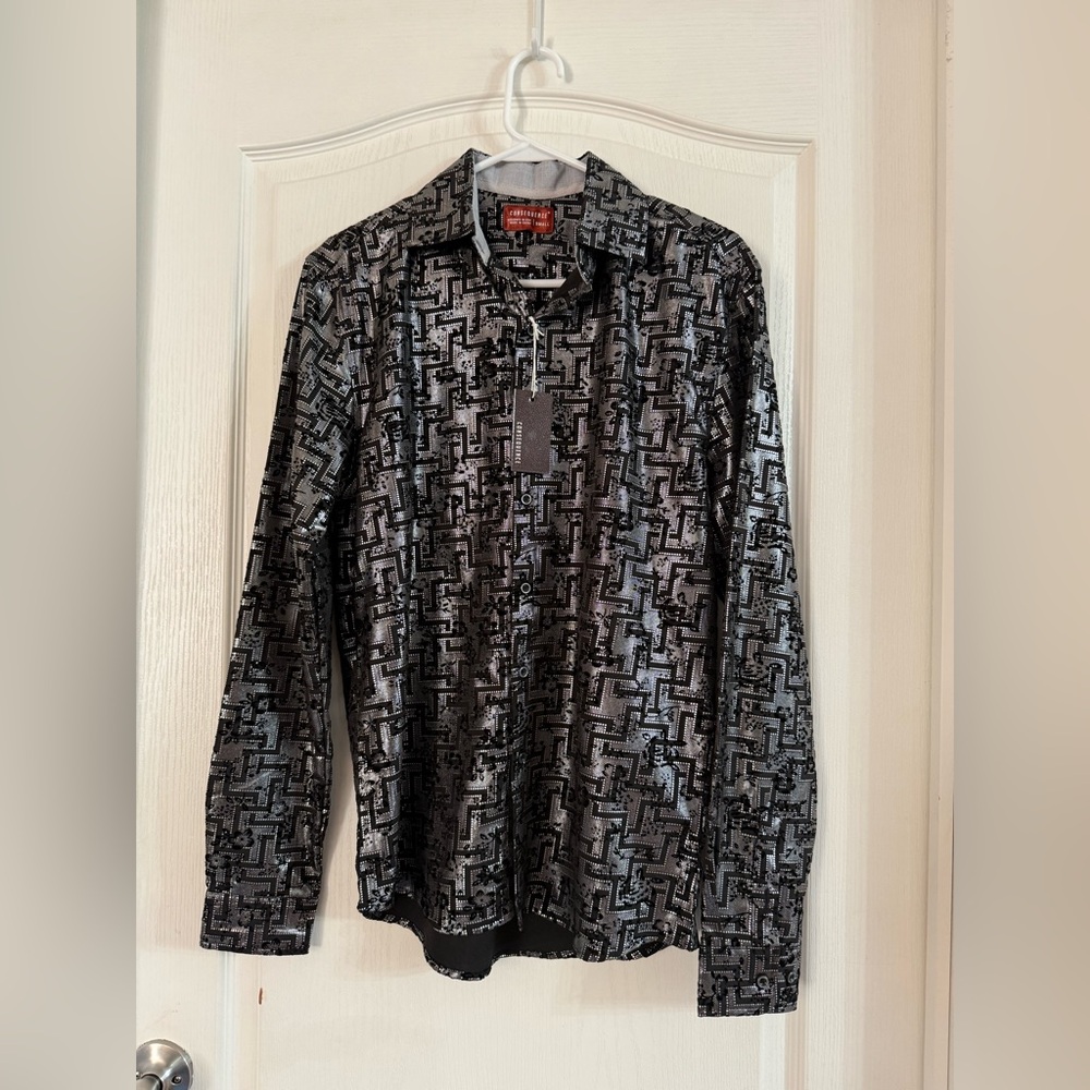 Consequence Men’s Black Silver Long Sleeve Button Up NWT Sz S. MH-289